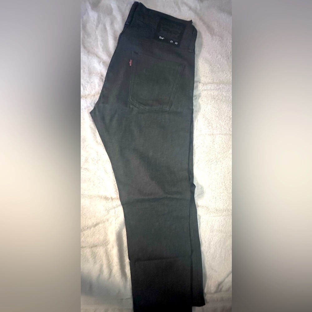 Mens Levis 514 size 33 x 30, Dark Grey Washed Denim, Like New!